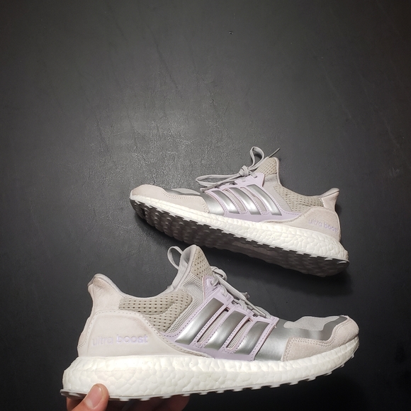 Adidas UltraBoost DNA S&L Gray - FW8390 Size 9.5 - Picture 4 of 9